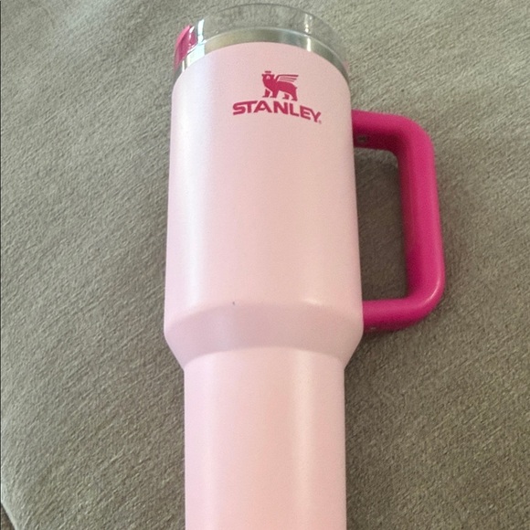 Stanley Pink 40oz Travel Mug with Handle - Picture 1 of 4
